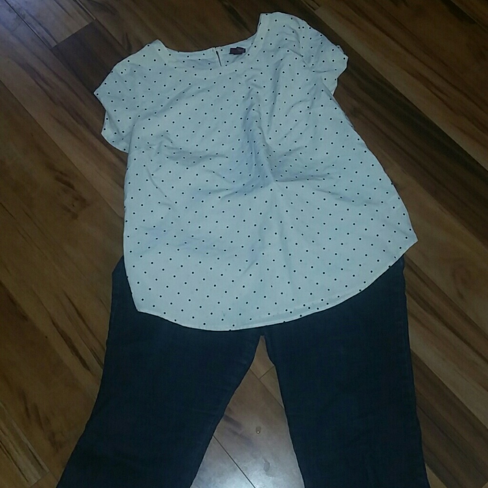 Merona cream and polka-dot shirt XL